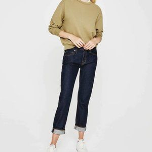 NWT. AG EX-BOYFRIEND SLOUCHY SLIM JEAN 31R JURISDICTION